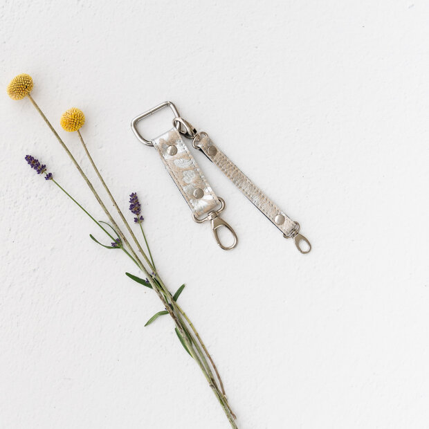 Camera mount straps - Print silver