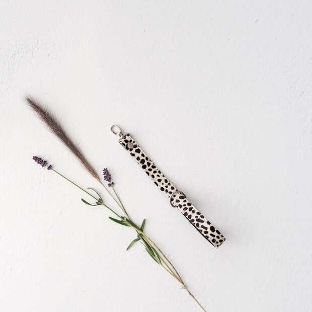 Polsband met print - Print kleine stip