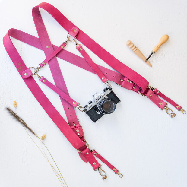 Extra camera attachment for harness - Pink