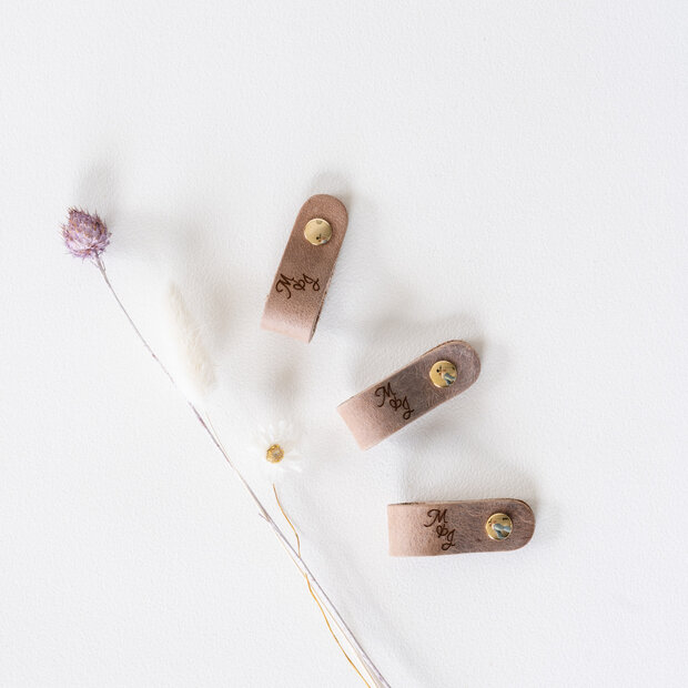 ServServetingen vintage beige met gravering